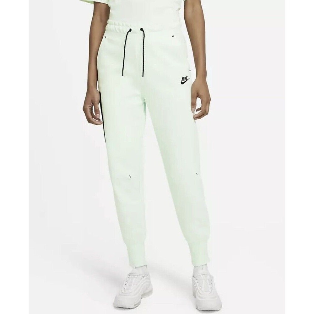 Women Nike Sportswear Tech Fleece Barley Green Joggers CW4292 394 Size XLARGE XL